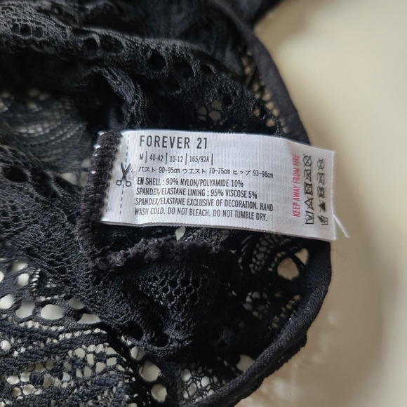 Forever 21 Elegant Black Lace Bodysuit - Picture 9 of 9
